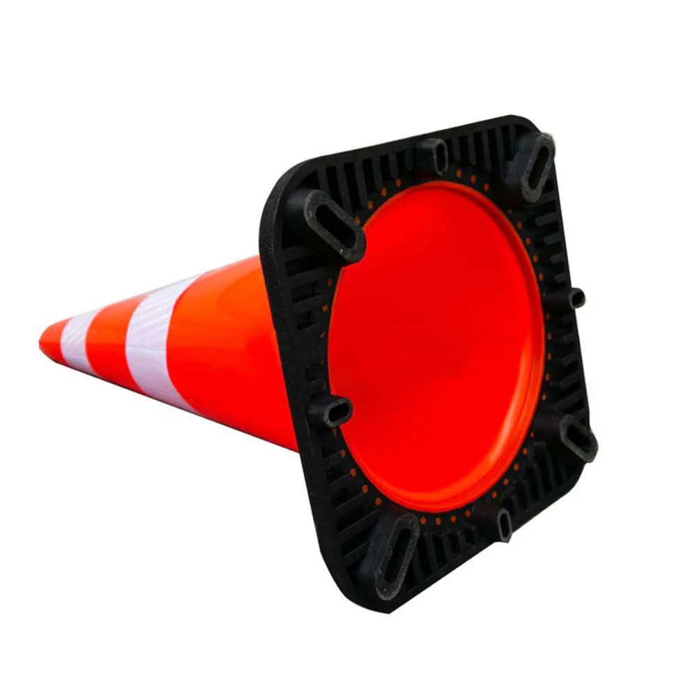 CONO PVC REFLECTANTE NARANJO 28 (BASE NEGRA)